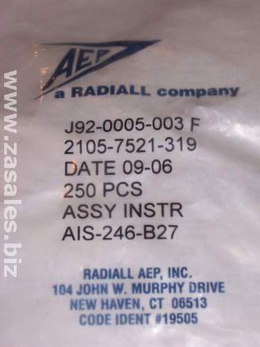 50 Radiall AEP J92-0005-003 2105-7521-319 SMB CR 2.6/50D RF connector