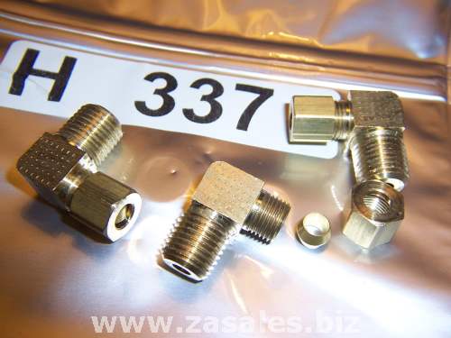 Eaton 69x4x4 Brass 90 Degree Male Elbow (1/4 Tube OD x 1/4 Male Pipe)