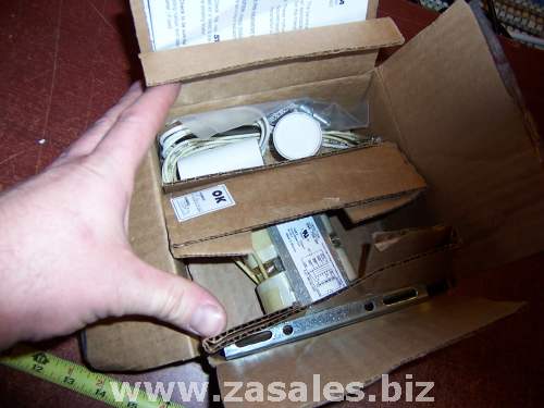 120/208/240/277V Multi-Tap Magnetic Core and Coil Ballast for 70 Watt Metal Halide Lamp - 47013-SYL - Sylvania
