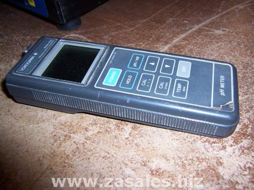 Yokogawa Model PH82 pH meter digital water analysis
