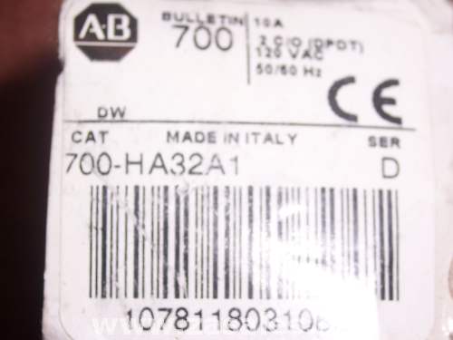 NEW Allen Bradley 700-HA32A1 700HA32A1 700 HA32A1 Relay Series D