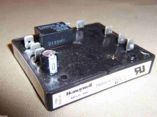 Honeywell T8205 H Pool Heat Pump Heater Control