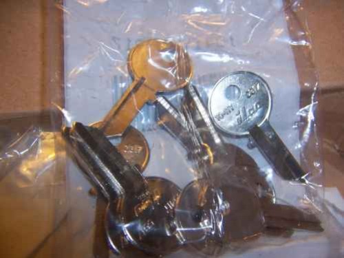 50 New Ilco Key Blank Blanks 1040Y Cg17 Lock Locksmith