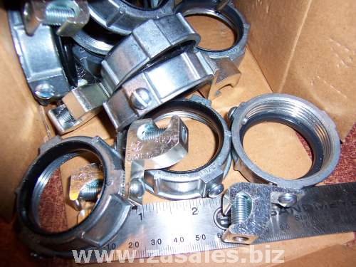 Cooper Crouse-Hinds GLL5-DC Insulated Grounding Bushing AL Lug 1-1/2