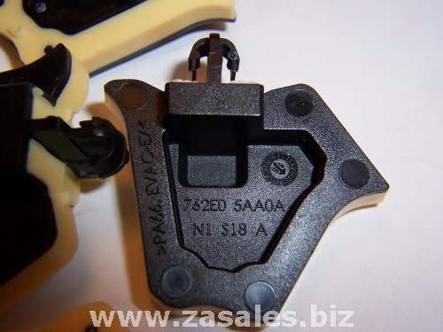Nissan Body Insulator 762E0-5aa0a 762E0 5aa0a Auto Body Repair