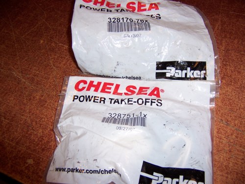 328751-1X CHELSEA Cab Lite Indicator Kit +328170-76x Stud Kit.