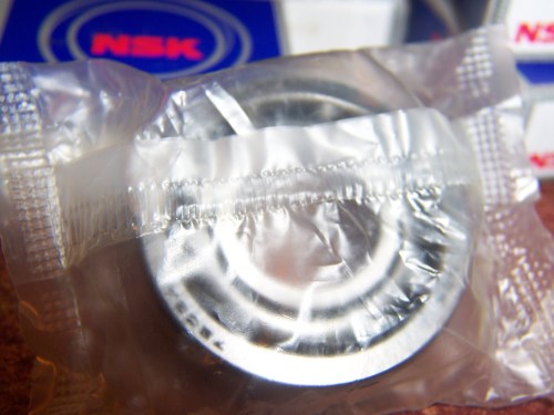 NSK 7203AW 601 Bearing Made in JAPAN 7203 AW