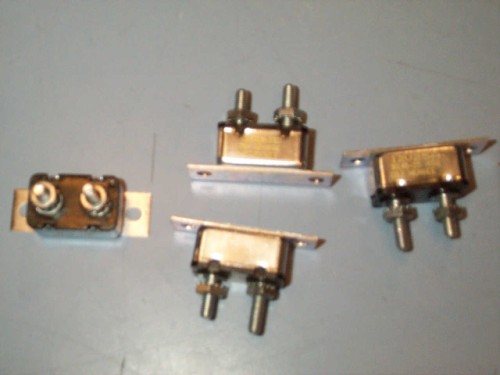 30145-25 25A Cole Hersee Type II Circuit Breaker 12V with Bracket