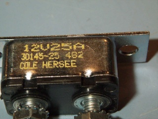 30145-25 25A Cole Hersee Type II Circuit Breaker 12V with Bracket 1