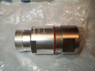 New Eupen 7/16M V 7/8 M Monobloc Connector 1