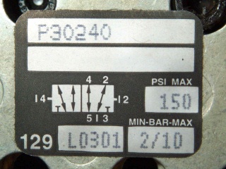 New  Rexroth P30240 Solenoid Control Valve 24 Vdc 2